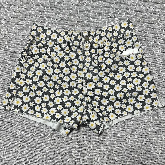 ZARA Daisy Print High Rise Button Front Shorts Size 0 EUR 32 NWT - Picture 2 of 8